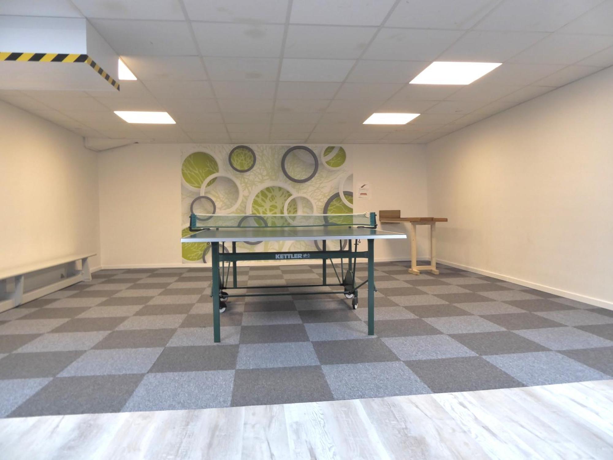 Apartment Citystar Winterberg Ferienwohnung 5 Pers Pool Sauna Ps4 Terrasse Near Bikepark Buitenkant foto